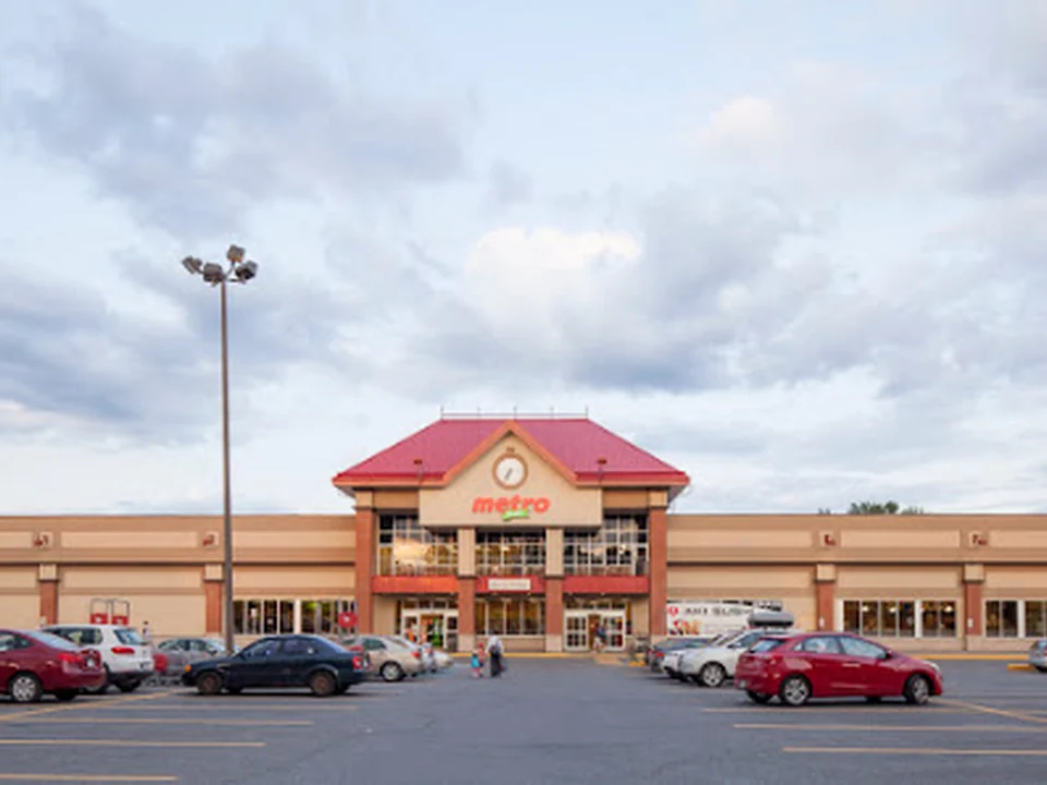 Carrefour Charlesbourg