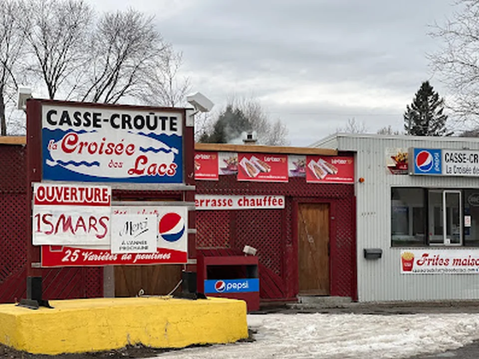 Casse-Croute La Croisée Des Lacs