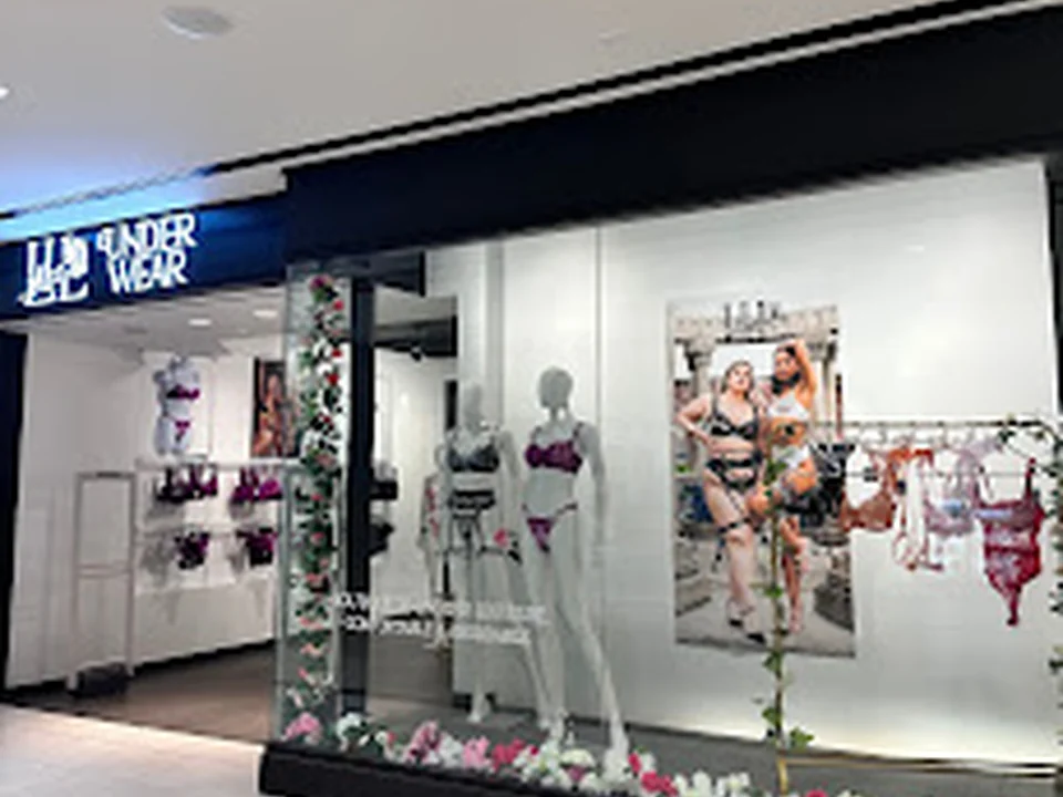 Lilunderwear Place Laurier