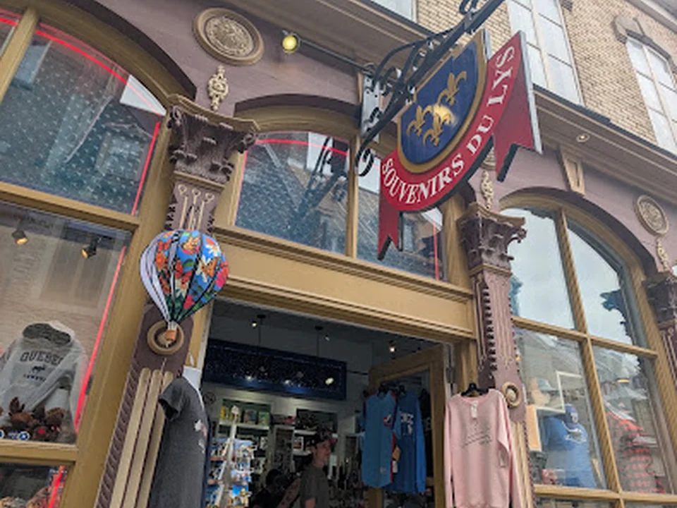 Souvenirs du Lys