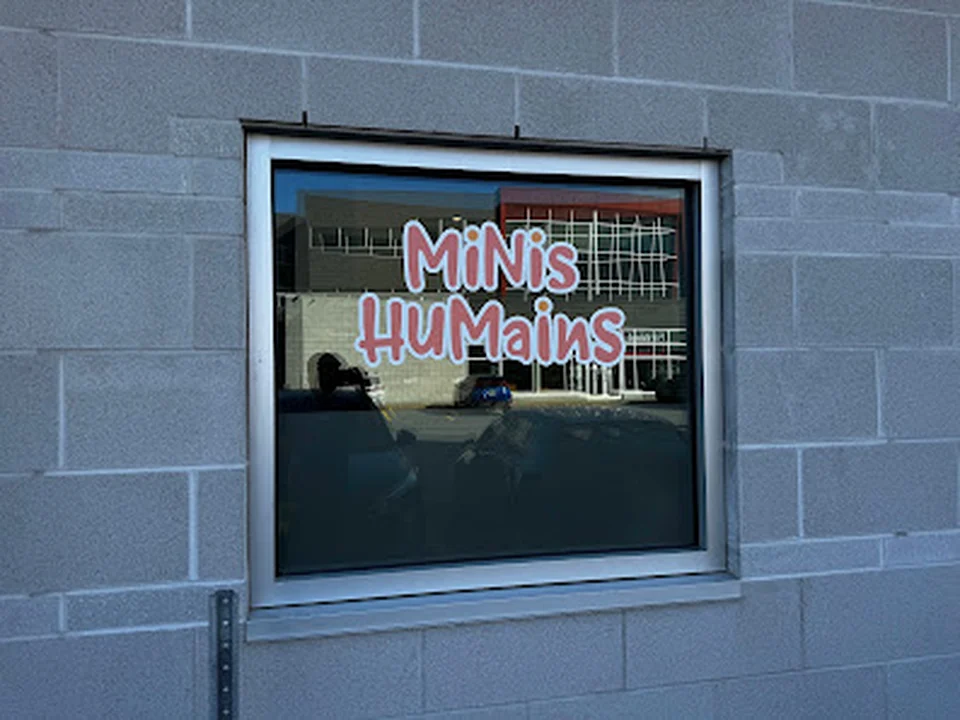 Boutique Minis Humains par Mère Hélène, Québec