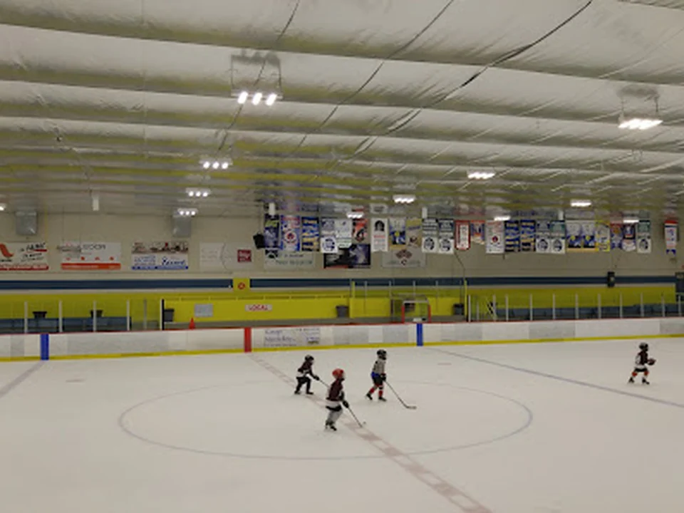 Aréna de Saint-Anselme, Québec