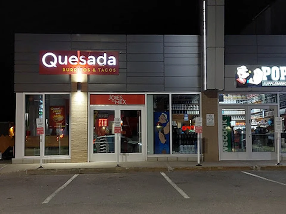 Quesada Burritos & Tacos, Québec