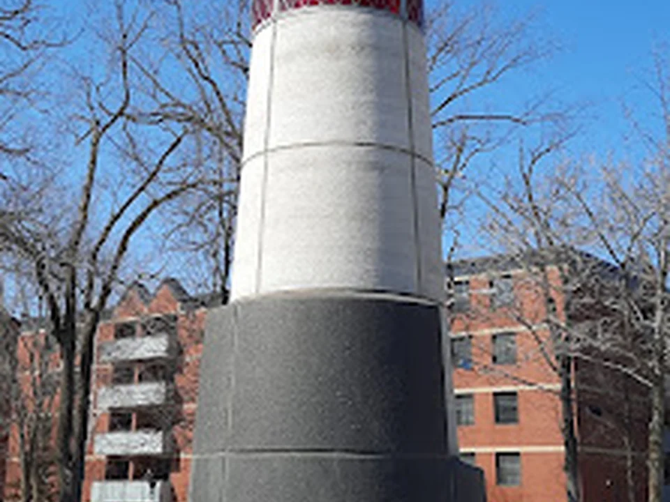 Monument aux Acadiens, Québec