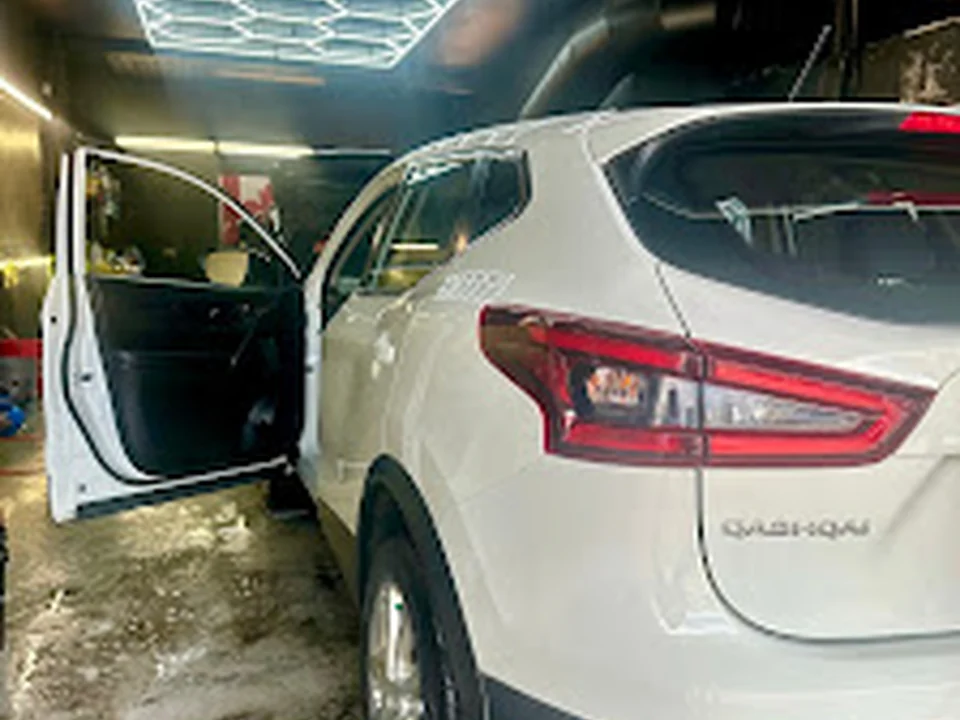 J&S Lave Auto A La Main inc., Québec