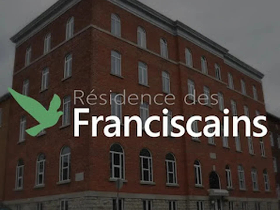 Résidence des Franciscains / Résidence pour aînés semi-autonomes, Québec