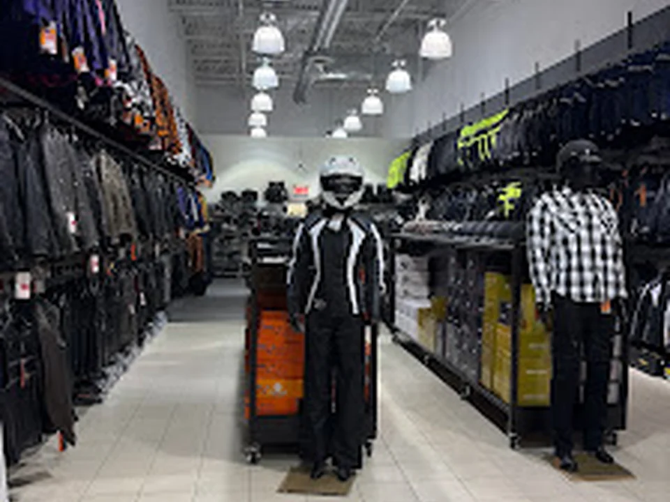Cuir TML, Québec