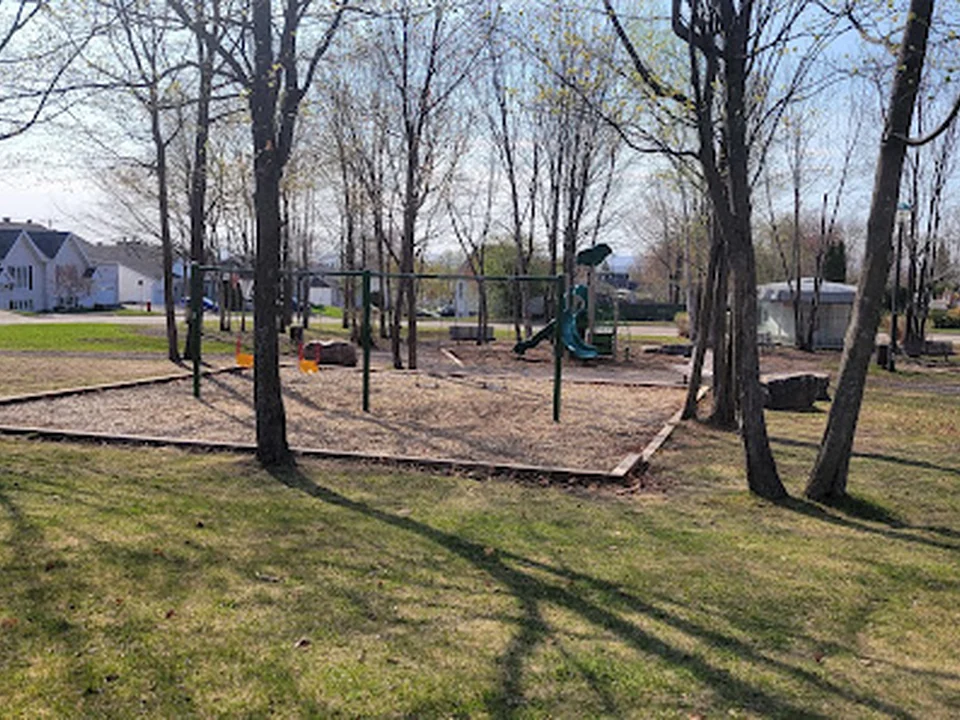 Parc Courteline, Québec