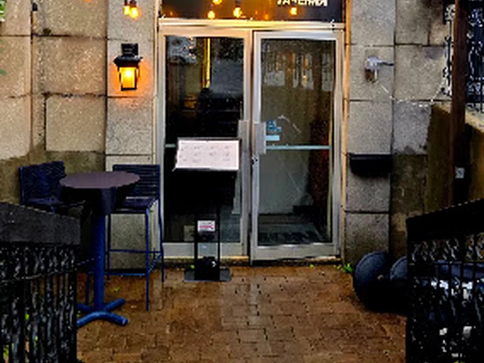 Nonna Taverna, Québec