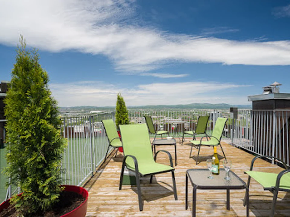 Auberge Château des Tourelles - Par Aneyro, Québec