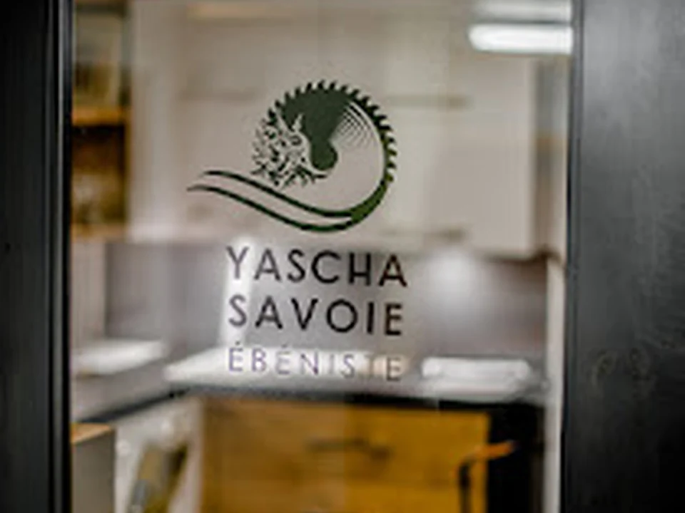 Yascha Savoie Ébéniste, Québec