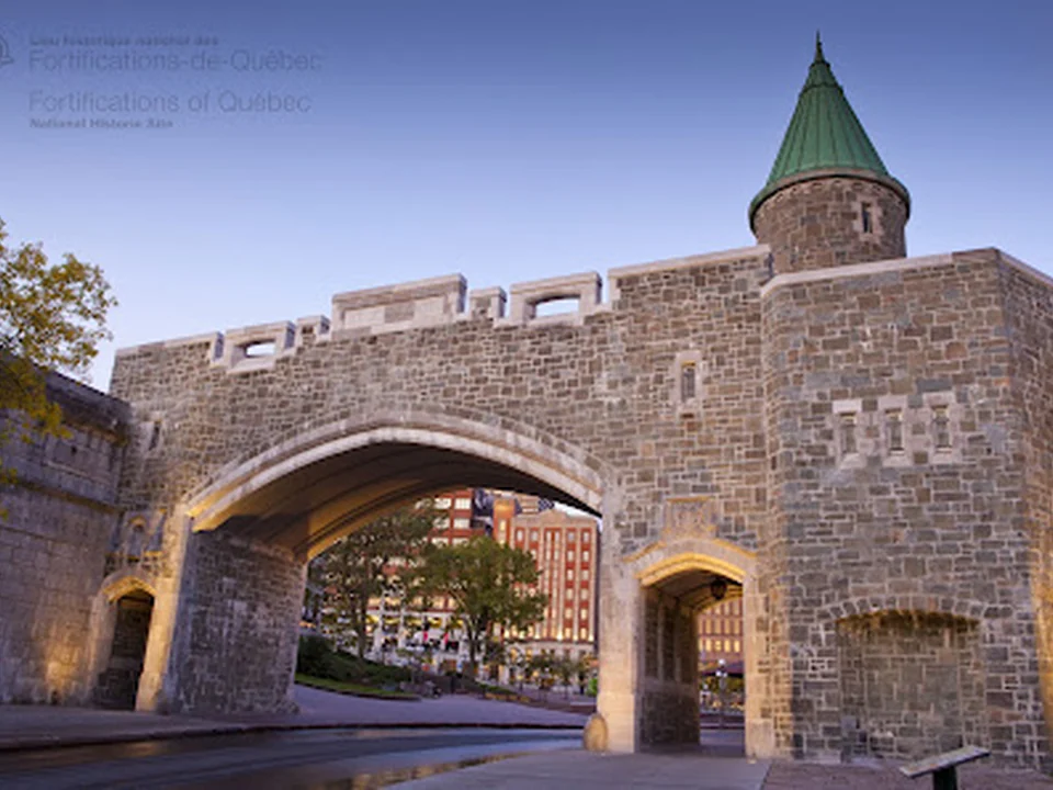 Porte Saint-Jean, Québec