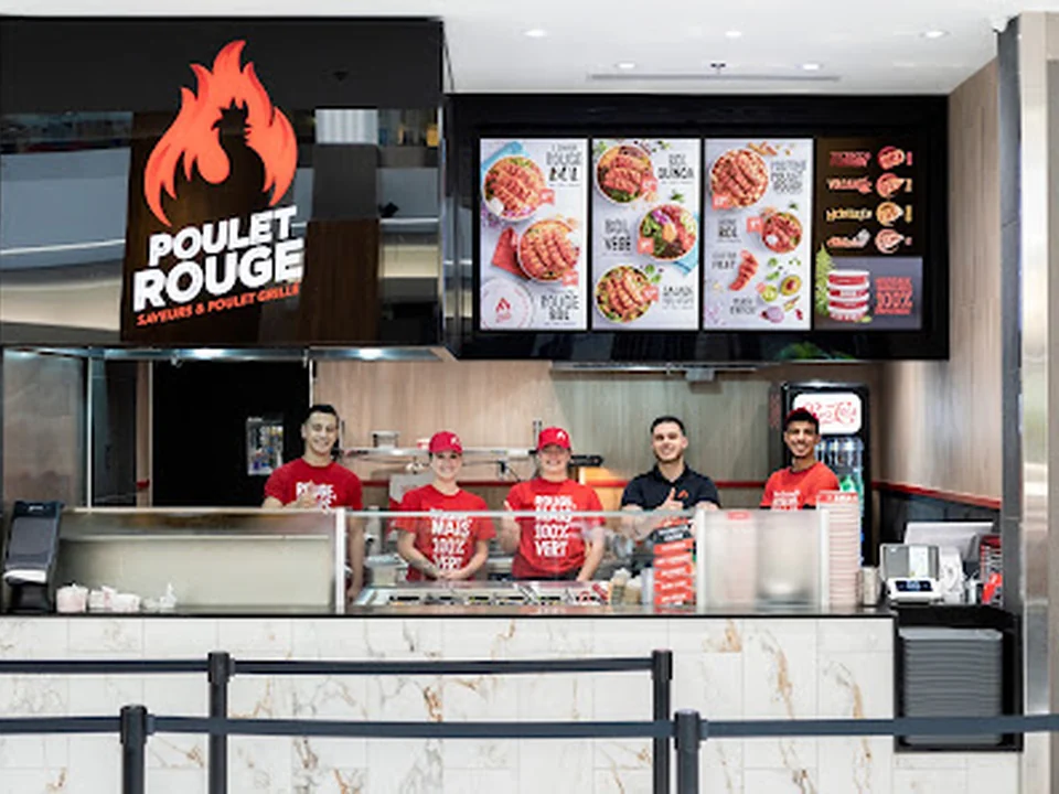 Poulet Rouge, Québec