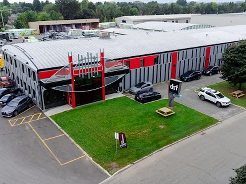 Distribution Ste-Foy Ltee, Québec