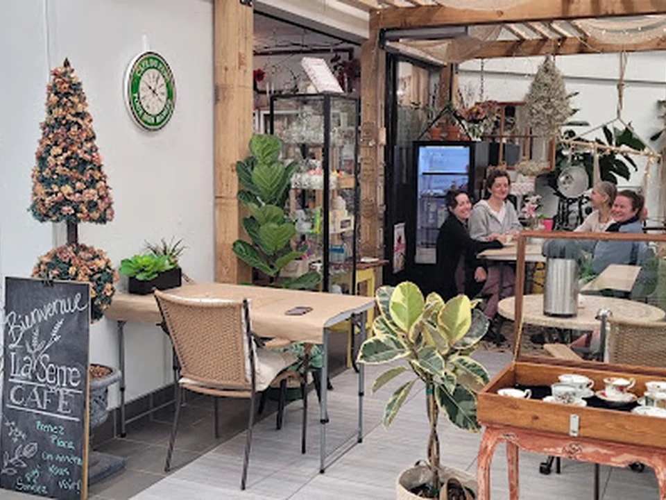 Fleuriste La Serre - Fleurs, Plantes et Déco, Québec