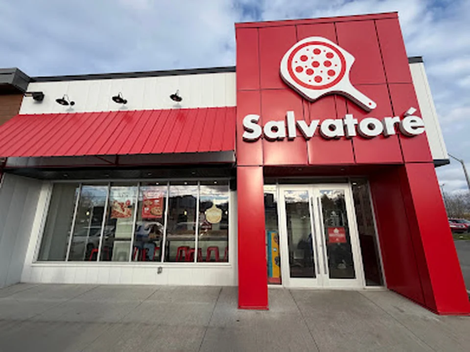 Pizza Salvatoré, Québec