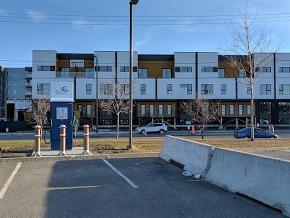 Circuit électrique Charging Station, Québec