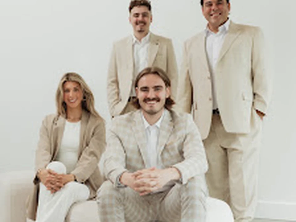 Équipe Zakary Levesque, courtier immobilier: RE/MAX, Québec