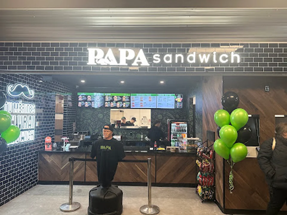 Papa Sandwich, Québec