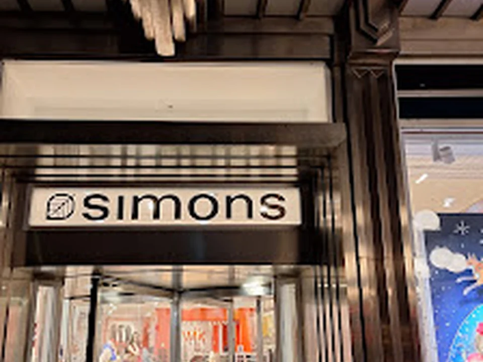 La Maison Simons, Québec