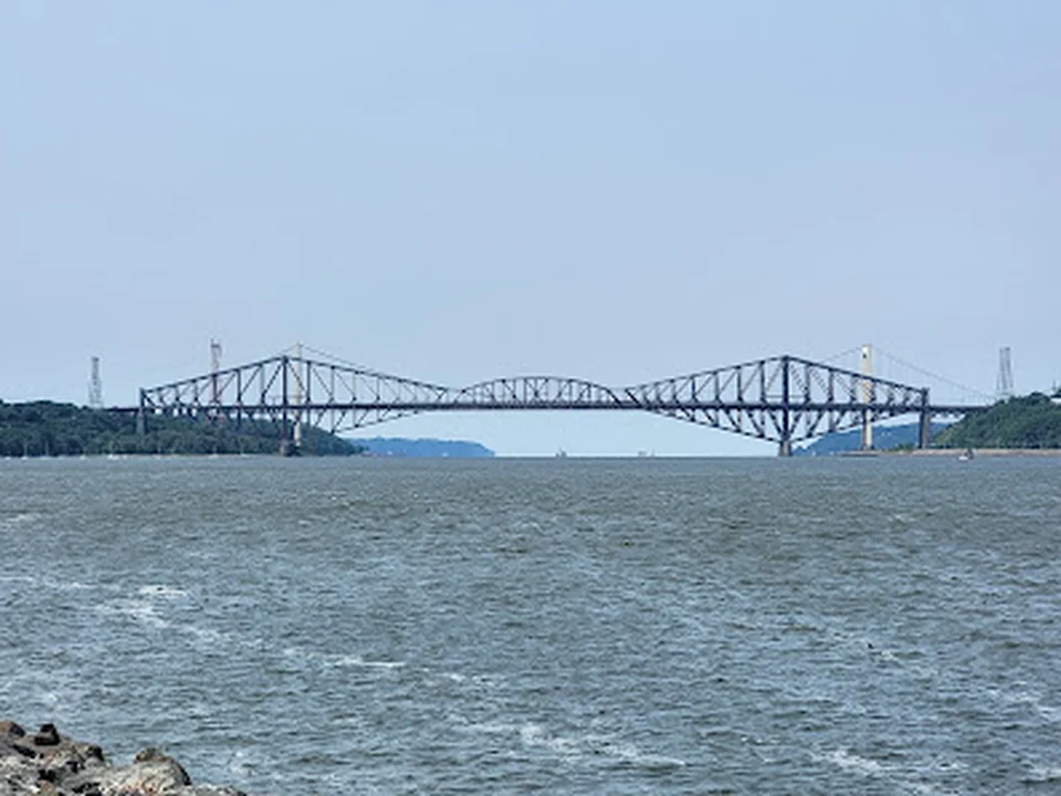 Quai de la pointe Benson, Québec