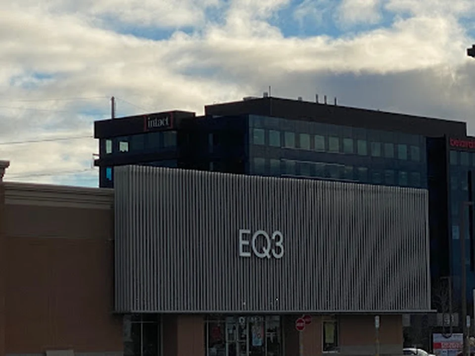 EQ3, Québec