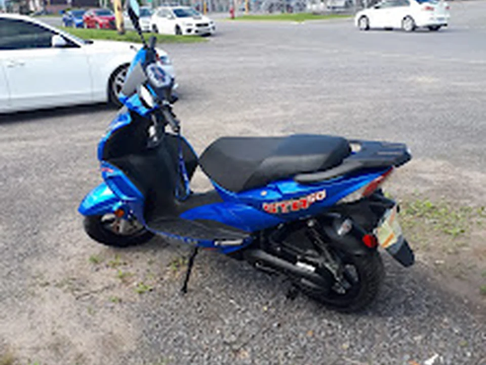 Canadian Scooters Import (CSI) : PGO & Adly pièces performance, Québec
