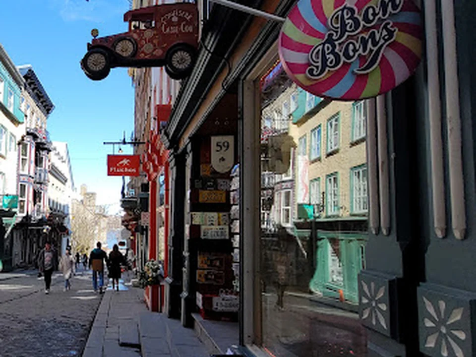 Confiserie Casse-cou | Bar à Bonbons, Québec