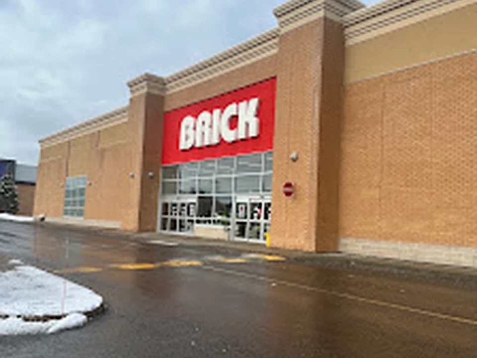 Brick, Québec