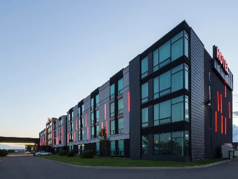Hôtel & Suites Normandin Québec