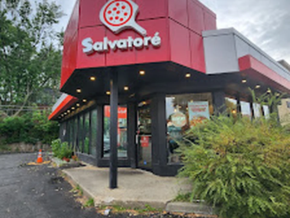 Pizza Salvatoré, Québec