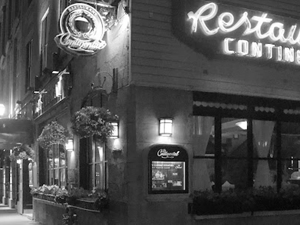 Le Continental, Québec