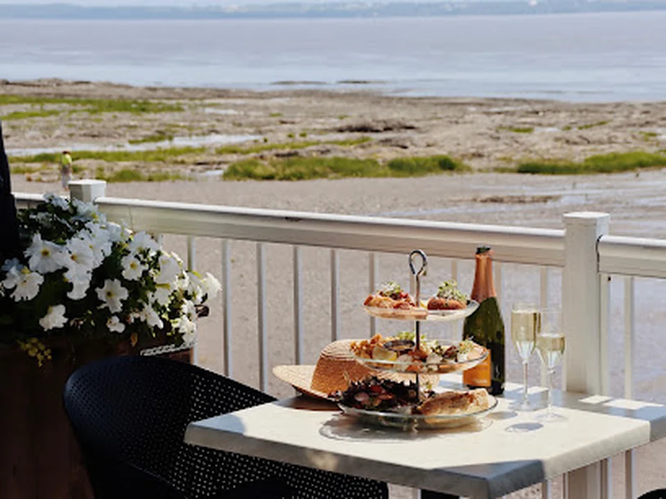 Resto de la Plage, Québec