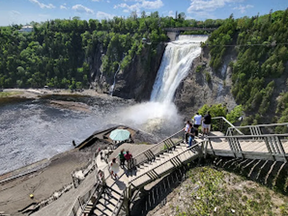 Tour d'observation de la chute Montmorency, Québec