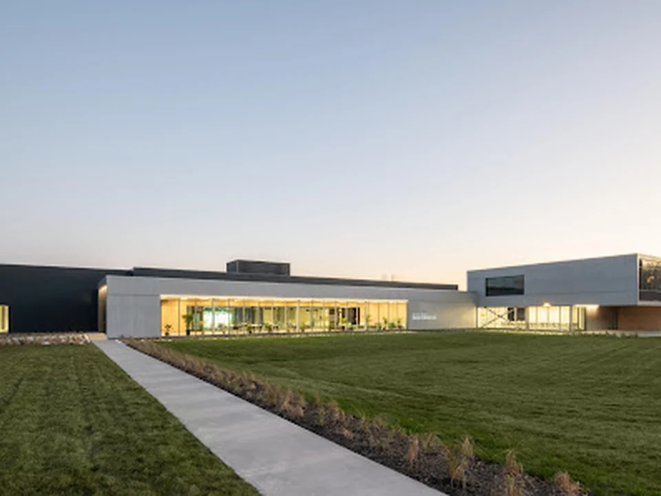 Complexe sportif Desjardins de l’Académie Saint-Louis, Québec