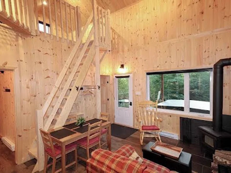 Chalet au Bord de l'Eau avec Spa | Le Pic-Bois, Québec