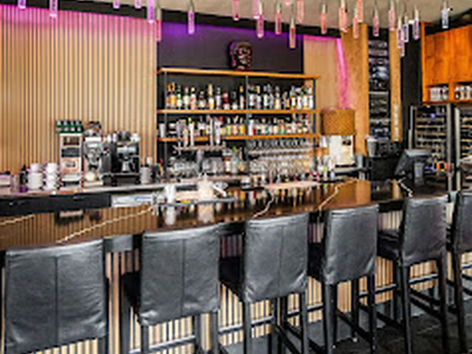 Kimono Sushi Bar, Québec