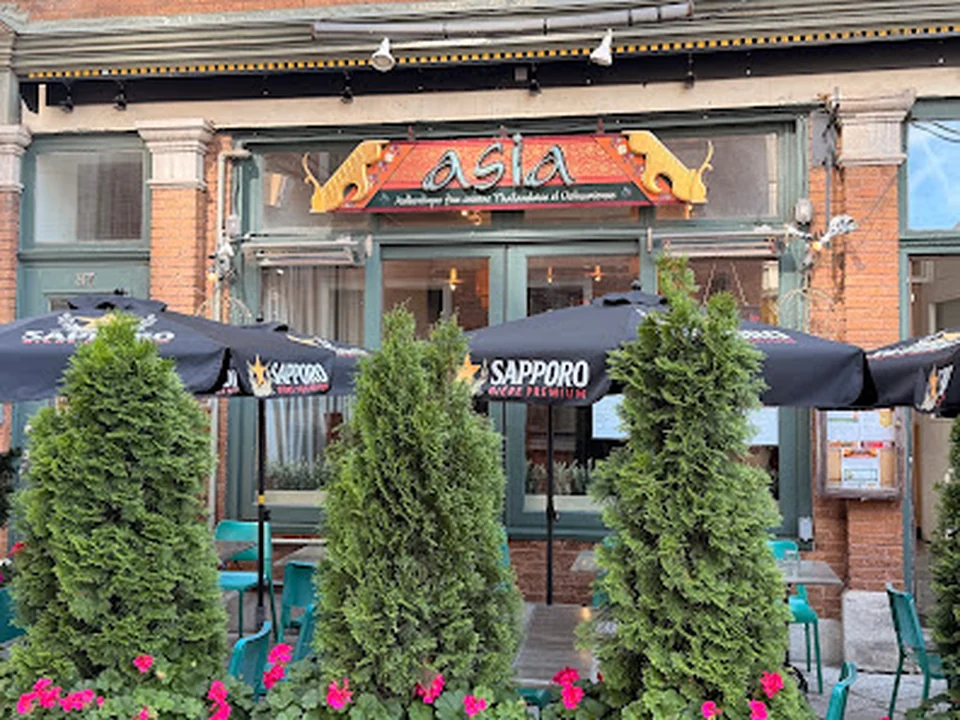 Restaurant Asia, Québec