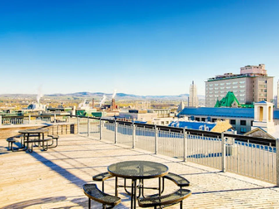 Les Lofts 1048, Québec