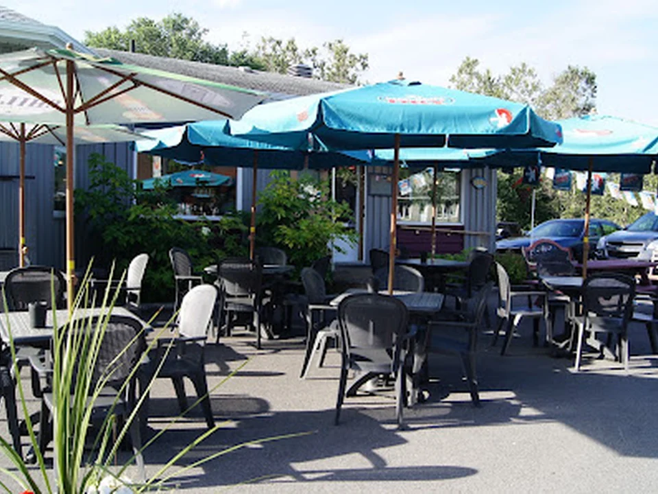 Restaurant Eldorado - Restaurant lac-St Charles, livraison à Saint-Émile, Loretteville, Valcartier, Lac-Delage et Stoneham, Québec