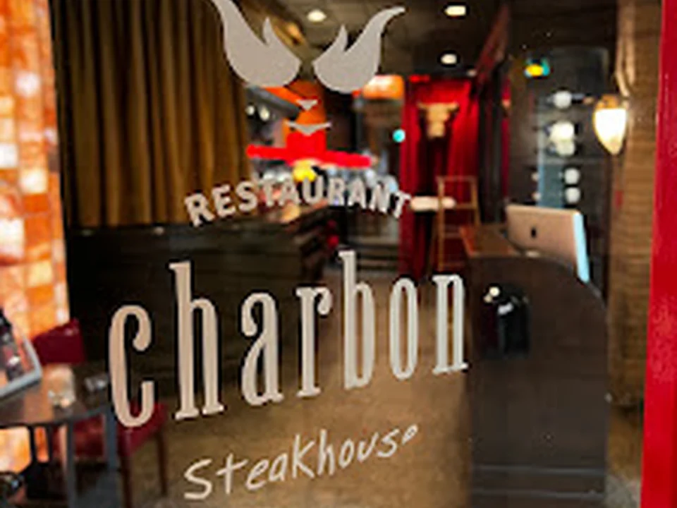Charbon Steakhouse, Québec