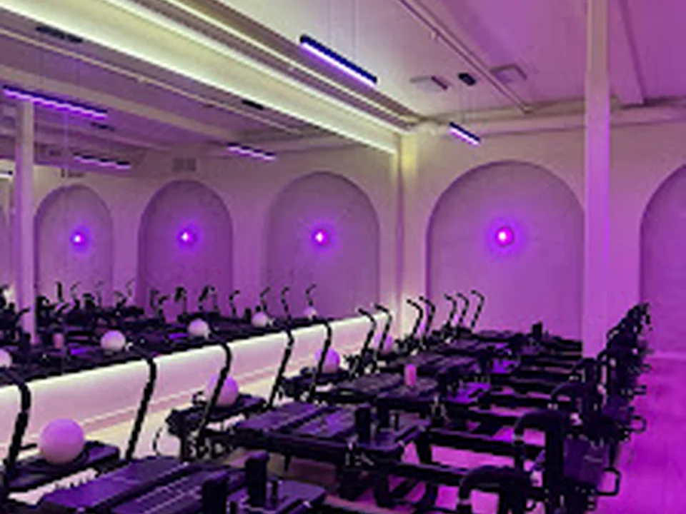 Astro Pilates, Québec