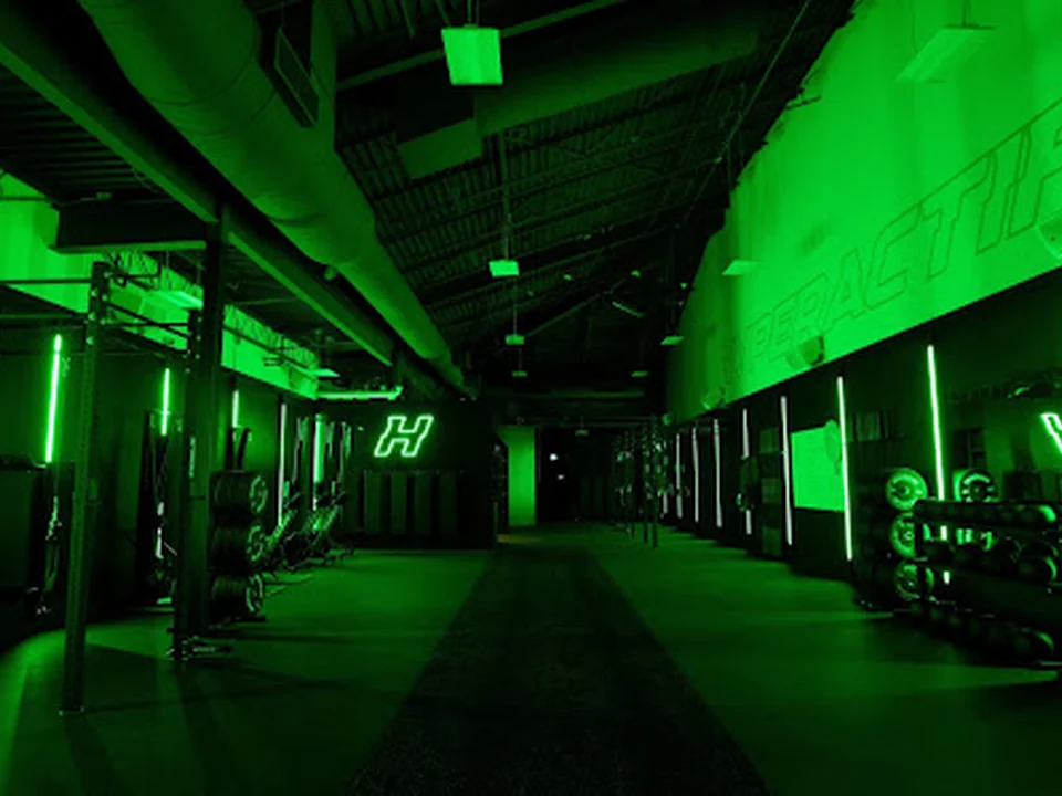 Gym Hyperactif, Québec