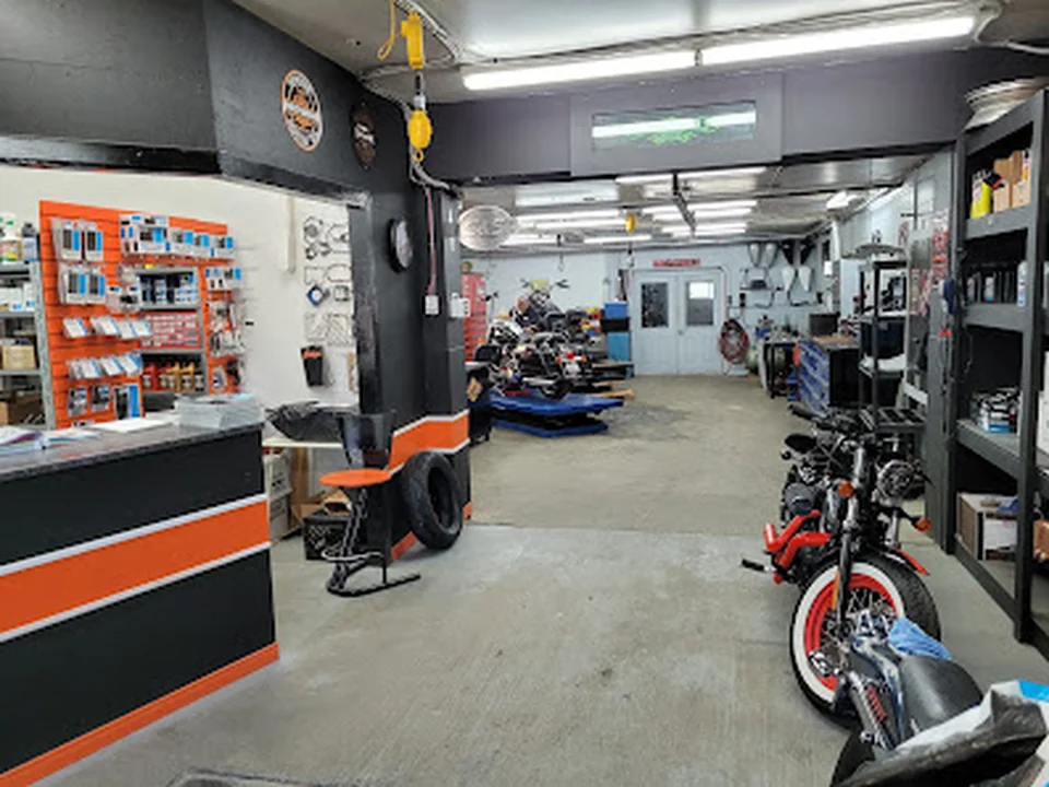 Royale Cycle Inc., Québec