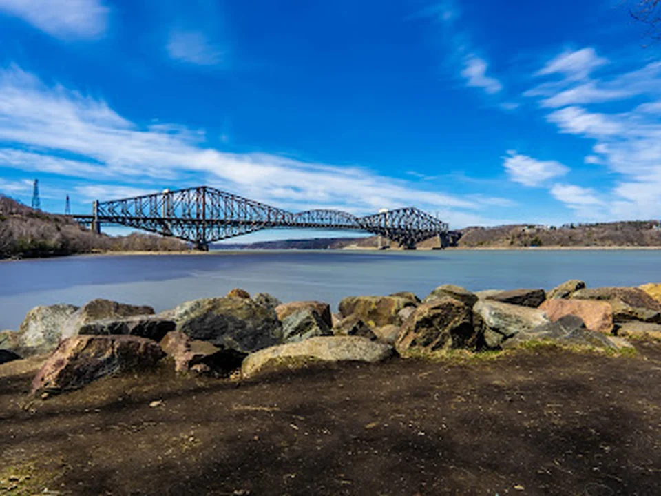 Pont de Québec