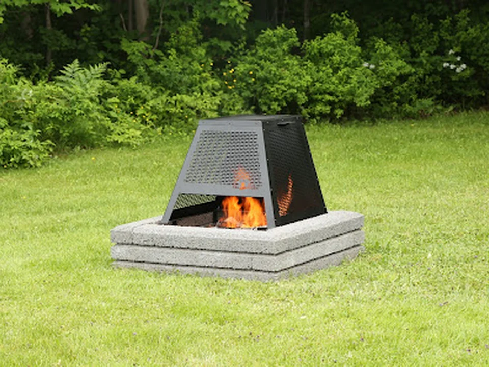 Feu Ardent Inc, Québec
