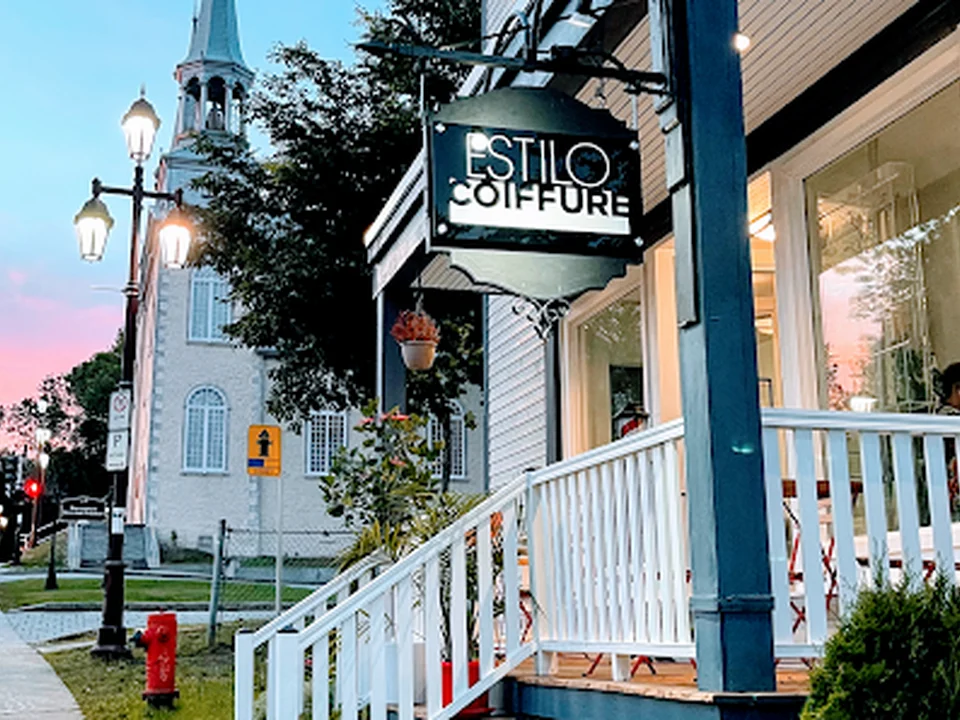 Estilo Coiffure Boutique, Québec