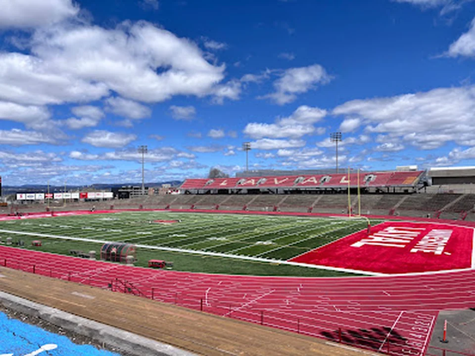 Stade TELUS-Université Laval, Québec