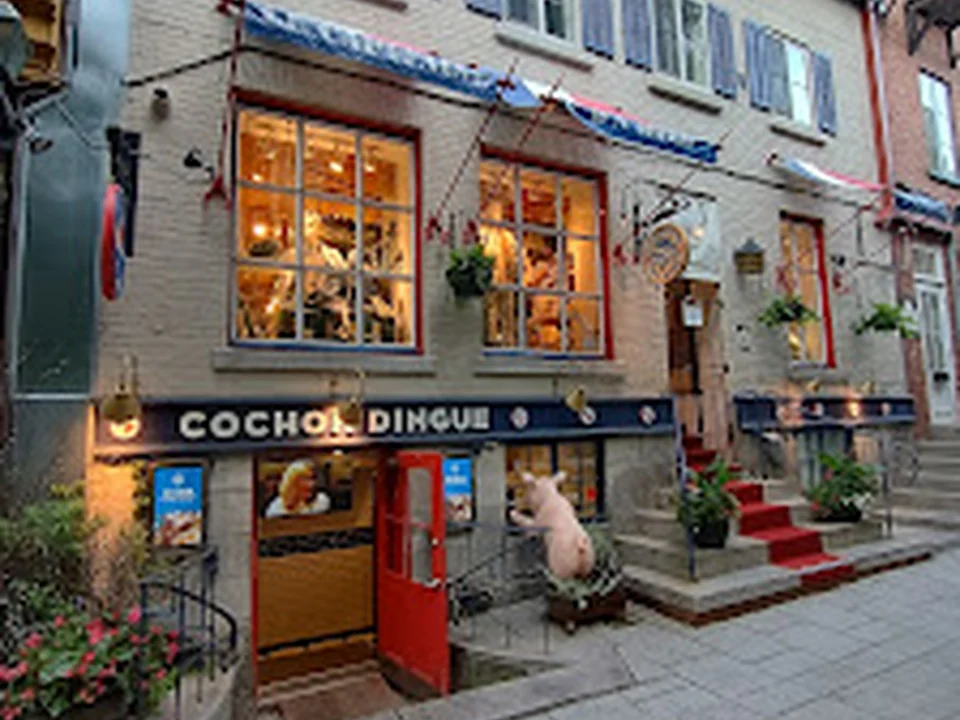 Cochon Dingue Champlain, Québec