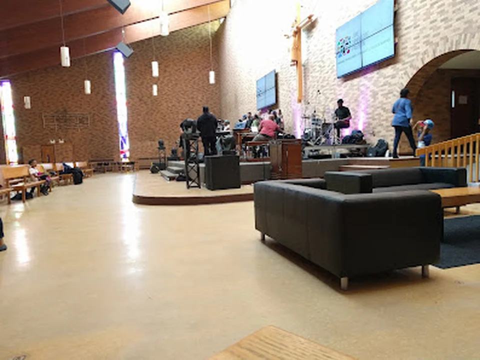 Église communautaire Mosaïque, Québec